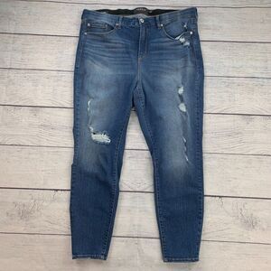 Torrid Jeans sz 20 R Plus Sky High Skinny Stretch Distressed 27.5" Inseam